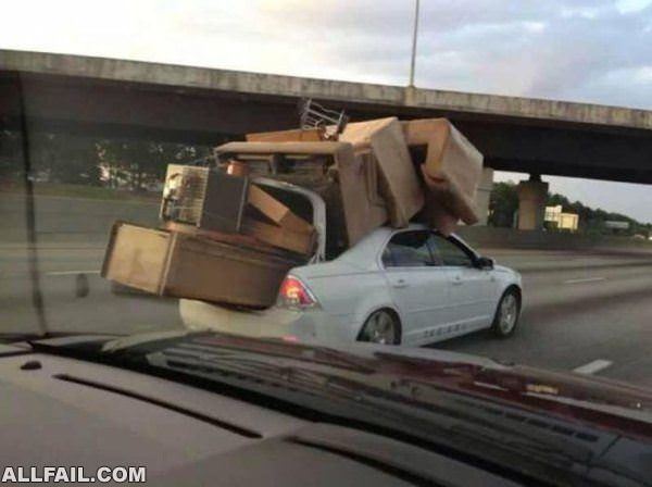 Funnyfailpics-couch_Transport.jpg